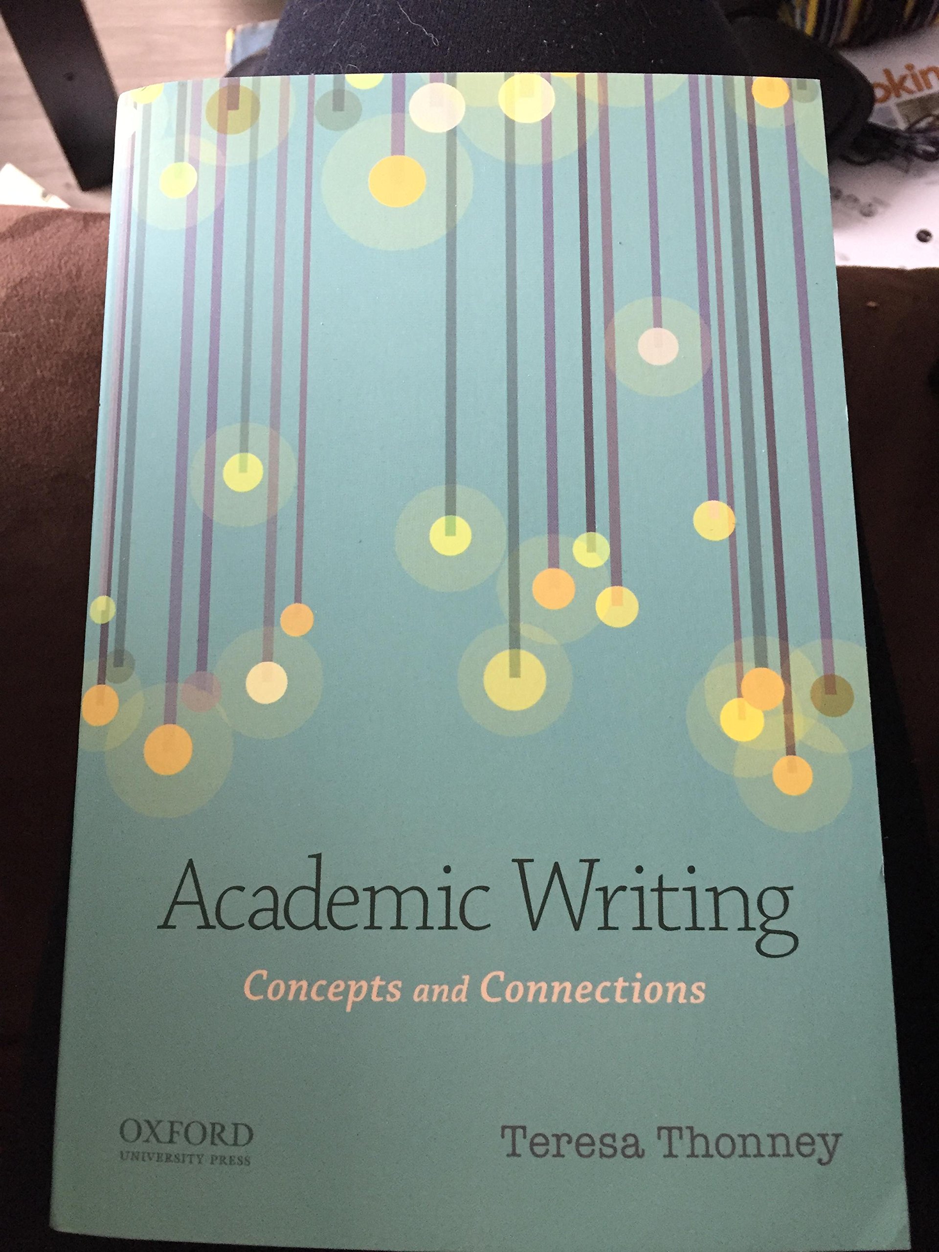 Amazon | Academic Writing: Concepts and Connections | Thonney